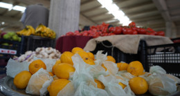 Pazar yerinin zam şampiyonu oldu! Çay keyfini kaçıran limon artık düğünlerde takılacak