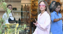 Jennifer Lopez'e İstanbul'da büyük şok! Mağazaya alınmadı