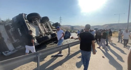 Ankara'da feci kaza! Beton mikseri otomobilin üzerine devrildi