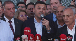 Kayyum ile görevden alınan CHP İstanbul İl Başkanı Çelik'ten ilk açıklama: ''Bu karar hukuki değil, siyasi bir karardır''
