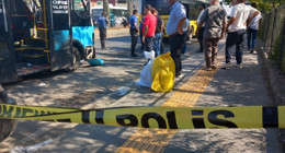 Diyarbakır'da korkutan kaza! Minibüs, duraktaki otobüse çarptı: Çok sayıda kişi yaralandı