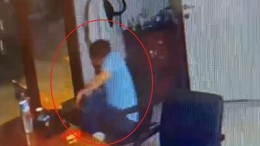 Televizyon izliyordu. Hayatının şokunu yaşadı. Yorgun mermi başını sıyırıp geçti
