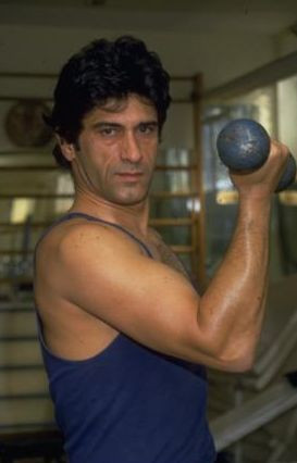 Sezen Aksu’nun 'Buzdolabından çıkma adam' dediği ünlü kim?