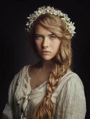 Genç 'Kösem Sultan' yüzünü gösterdi!