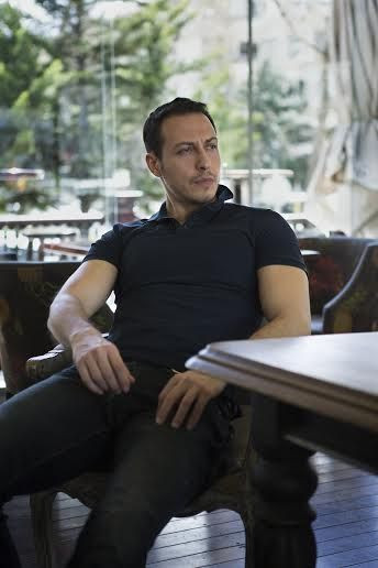 'Medcezir'den 'ağır delikanlı' rolüne!