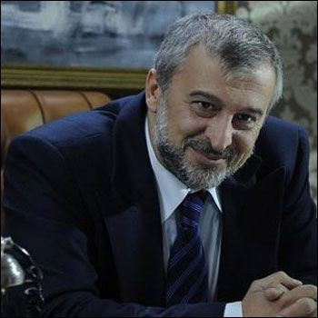 Şahan Gökbakar hakaretten tazminat ödeyecek!