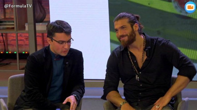 Can Yaman’dan kadın hayranına skandal yanıt: Arka odaya geçelim...