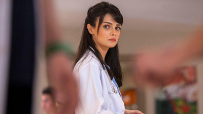 Mucize Doktor'un Nazlı'sı Sinem Ünsal yeni projeye imza attı!