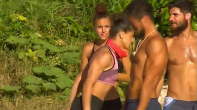 Survivor’da şoke eden kavga! Laf atan rakibinin burnunu kırdı!