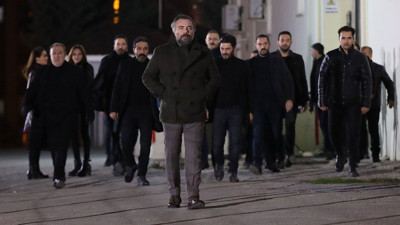 Eşkıya Dünyaya Hükümdar Olmaz flaş ayrılık!