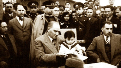 Ünlü isimlerden 23 Nisan paylaşımları