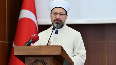 Diyanet İşleri Başkanı Erbaş’tan ilk açıklama