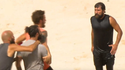 Survivor 2020 kaptanlık oyununda şok kavga! Yasin ve Ardahan birbirine girdi