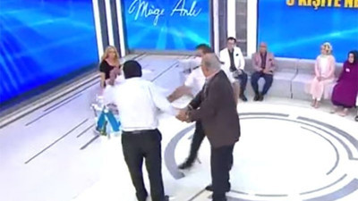 Canlı yayında Müge Anlı'nın üstüne yürüdü!