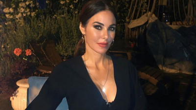 Defne Samyeli paylaşımıyla olay oldu!