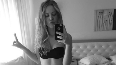 O akıma iç çamaşırlı fotoğrafıyla katıldı... Serel Yereli'den takipçisine kapak gibi yanıt!