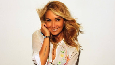 Yonca Evcimik’e haciz şoku!