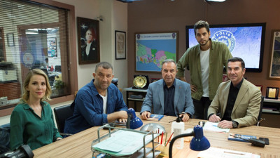 Arka Sokaklar kadrosuna üç yeni oyuncu! 15. sezondan ilk kareler paylaşıldı