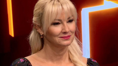 Jülide Ateş’in 'aldatma' sorusuna Pınar Altuğ’dan sert yanıt!