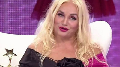 Şarkısının nakaratında başka birinin sesini kullandığı iddiasıyla Banu Alkan hakkında hapis istemiyle dava açıldı