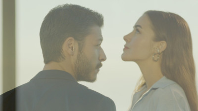 Bensu Soral ve Kubilay Aka'yı buluşturan Cam Tavanlar dizisinden ilk tanıtım yayınlandı!