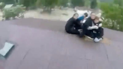 Sinop'ta selde mahsur kalanlar helikopterle kurtarıldı