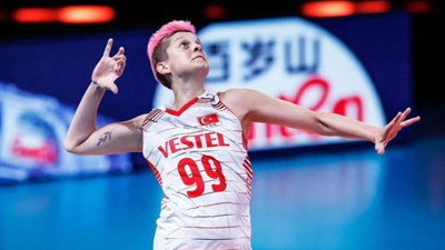 Ebrar Karakurt, Tayland maçında yaptığı sevinçten dolayı özür mesajı yayınladı