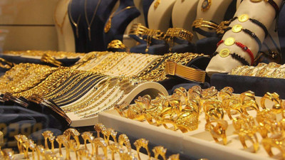 Dolar ve altın ne zaman zirve yapacak? İslam Memiş piyasalardaki dalgalanmayı değerlendirdi. Dolar ve altının zirve yapacağı tarihi açıkladı