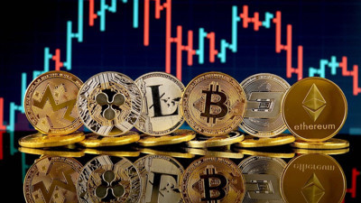 Kripto parada büyük deprem.... Bitcoin çakıldı, Ethereum ve Solana düştü