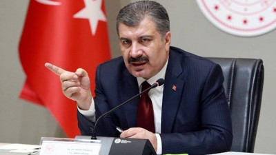 Fahrettin Koca'dan korkutan tweet: Rutin seyrin dışında bir konuşmayla huzurlarınızda olacağım