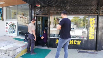 Balıkesir'de akıllara durgunluk veren olay: Engelli rolü yaparak kuyumcu soydular