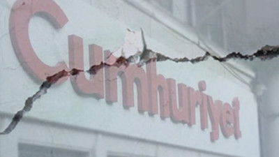 Cumhuriyet gazetesinde sendika kıyımı! 8 sendikalı gazeteci işten çıkarıldı