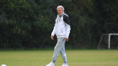 Mustafa Denizli Altay'daki başarı kıstasını belirledi