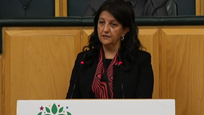 HDP Eş Genel Başkanı Pervin Buldan'dan iktidara ekonomi eleştirisi: 2023 Haziran'ında önce sizin iktidarınız sonra da enflasyon düşecek