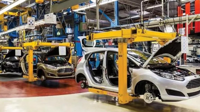 Otomotiv devleri bu modellerin fişini çekti... İşte üretimden kaldırılan modeller