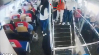 Deniz otobüsünde iğrenç olay... Yanında oturan kadını taciz etti, bu suçtan serbest kaldı ama başka bir suçtan tutuklandı