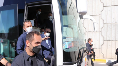 Kılıçdaroğlu gündeme getirmişti, memurlara seslenen Erdoğan 'kılınıza dokunamazlar' dedi