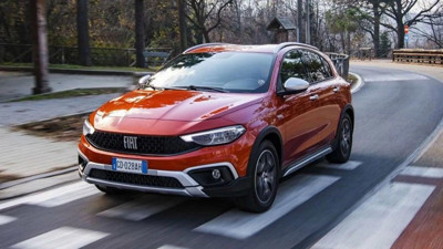 Otomobil almak isteyenler FIAT EGEA kasım bombasını patlattı, yeni Egea'da hem indirim hem düşük faizi başlattı. Yeni Egea'da büyük kampanya başladı: 1 ay sürecek