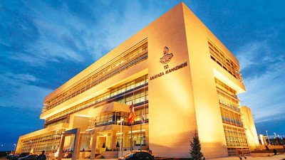 Selahattin Demirtaş ve Öcalan'la ilgili flaş iddia... Erdoğan gündeme getirdi, Demirtaş cevap verdi. Anayasa Mahkemesi'nin kararını değerlendiren Gazeteci Alican Uludağ İmralı ile ilgili bomba bir iddiada bulundu