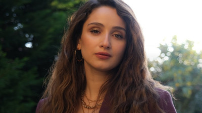 Kırgın Çiçekler dizisiyle adını duyuran Gökçe Akyıldız ekranlara dönüyor! Güzel oyuncu hangi iddialı dizinin kadrosuna katıldı