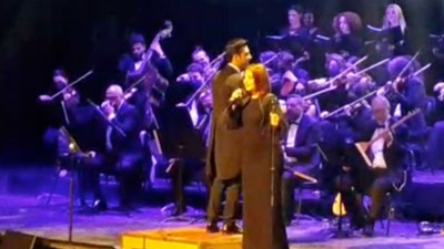 Sibel Can AKM'de ilahi söyledi! 'Allah bana AKM'de ilahi söylemeyi nasip etti'