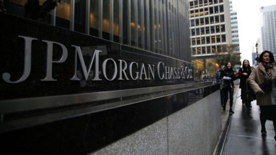 Türkiye'ye kötü haber. JP Morgan'dan Türk Lirası kararı. Türk Lirası cinsi algo işlemleri için hizmetini sonlandırma kararı aldı