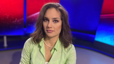 Ünlü sunucu Nevşin Mengü'nün estetik değişimi gözlerden kaçmadı! Mengü'nün Youtube üzerinden yaptığı son yayında dudak dolgusu dikkat çekti