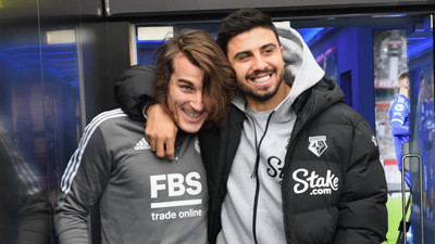 Ozan Tufan Fenerbahçe'ye döndü