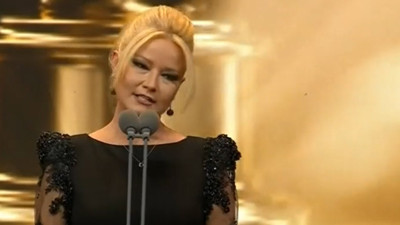 Müge Anlı Pantene Altın Kelebek'te 2 ödül aldı! Müge Anlı gözyaşlarını tutamadı