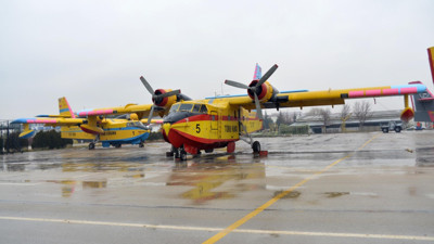 Türk Hava Kurumu'nun çok tartışılan orman yangınlarını söndürme uçaklarının bakımına başlandı