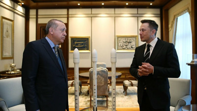 Dikkat çeken görüşme... Cumhurbaşkanı Erdoğan, Elon Musk ile görüştü, TOGG ve TÜRKSAT 5-B konuları gündeme geldi