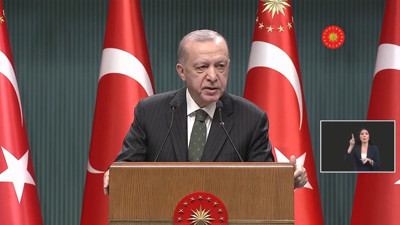 FLAŞ! Cumhurbaşkanlığı Kabine Toplantısı bitti... Cumhurbaşkanı Erdoğan'dan kritik açıklamalar geldi. Erdoğan, Türk Lirası mevduatına yeni düzenlemeyi duyurdu