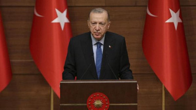 AK Parti Genel Başkanı ve Cumhurbaşkanı Erdoğan'dan AK Parti Danışma Meclisi Toplantısı'nda CHP'ye ağır sözler: Verdiğimiz mücadele, CHP'nin artıklarına karşıdır. Erdoğan faiz çıkışını da sürdürdü