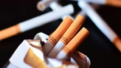 Bir sigara grubuna daha büyük zam geldi... Gelen zammı Türkiye Tekel Bayiler Platformu Başkanı Özgür Aybaş duyurdu